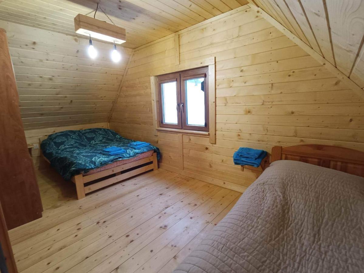 Domek W Swiatkowej Krempna Экстерьер фото