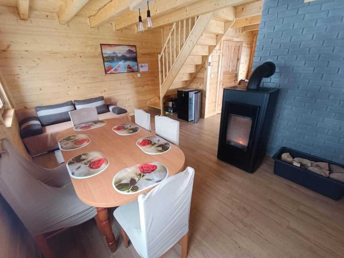 Domek W Swiatkowej Krempna Экстерьер фото
